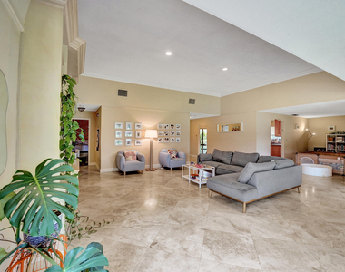 3501 Keyser Avenue - Photo Thumbnail 8