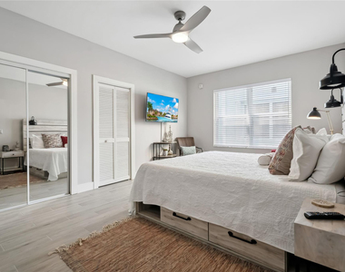 326 Harrison Street - Photo Thumbnail 5