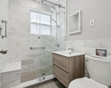 326 Harrison Street - Photo Thumbnail 7