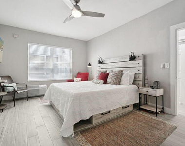 326 Harrison Street - Photo Thumbnail 6