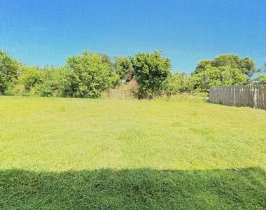 3231 Se Monte Vista Street - Photo Thumbnail 18