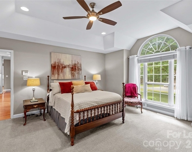 806 Pine Forest Road - Photo Thumbnail 14