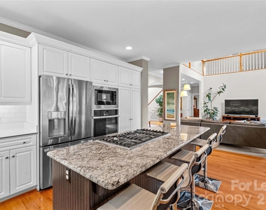 806 Pine Forest Road - Photo Thumbnail 10