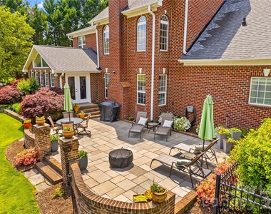 806 Pine Forest Road - Photo Thumbnail 28