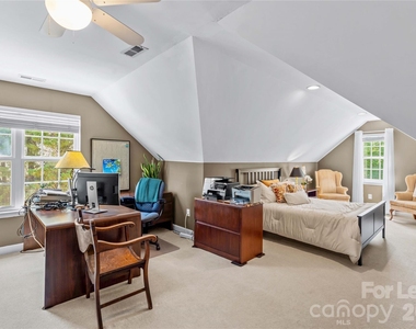 806 Pine Forest Road - Photo Thumbnail 21