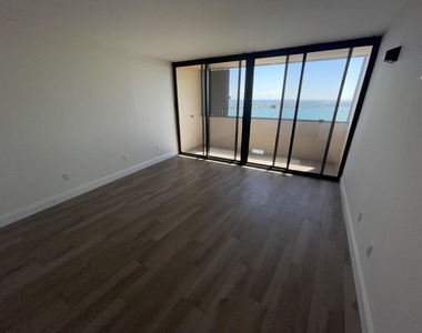 5200 N Flagler Drive - Photo Thumbnail 15
