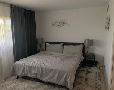 270 Layne Boulevard - Photo Thumbnail 8