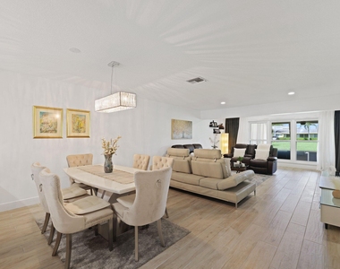 1031 Citrus Way - Photo Thumbnail 5
