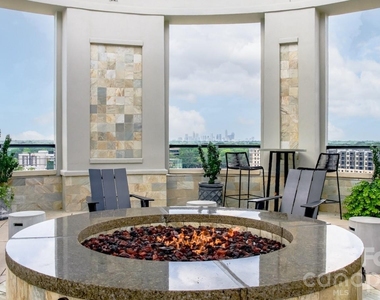4300 Sharon Road - Photo Thumbnail 11