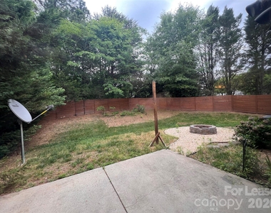 2304 Harwood Hills Lane - Photo Thumbnail 26