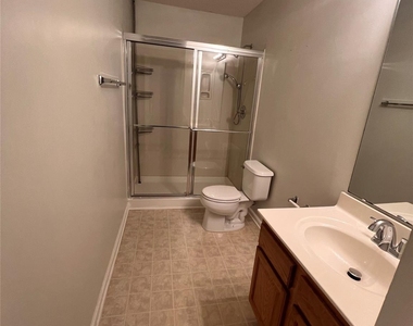 2304 Harwood Hills Lane - Photo Thumbnail 24