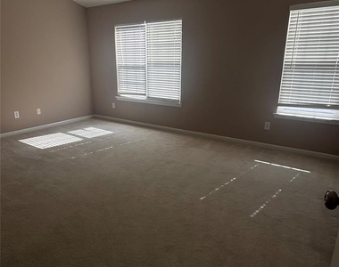 5512 Werburgh Street - Photo Thumbnail 9
