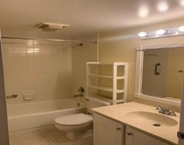 1200 Sw 124th Terrace - Photo Thumbnail 8