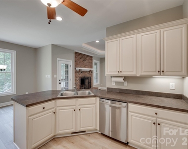 646 Harper Davis Road - Photo Thumbnail 12