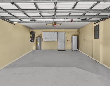 4194 Bluff Harbor Way - Photo Thumbnail 54