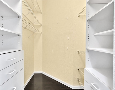 4194 Bluff Harbor Way - Photo Thumbnail 28