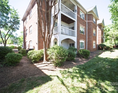 5609 Fairview Road - Photo Thumbnail 29