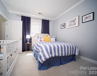 5609 Fairview Road - Photo Thumbnail 22