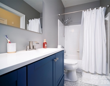 5609 Fairview Road - Photo Thumbnail 21