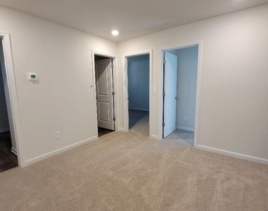 6941 Calton Lane - Photo Thumbnail 8