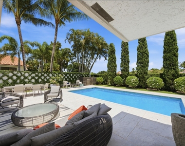2552 Sheltingham Drive - Photo Thumbnail 27