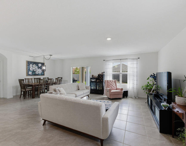 3133 Sw Centamino Street - Photo Thumbnail 10