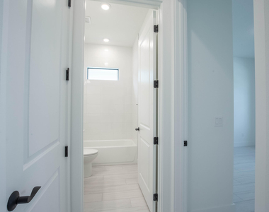 5576 Captiva Lane - Photo Thumbnail 19