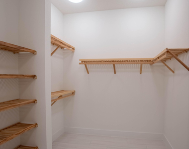 5576 Captiva Lane - Photo Thumbnail 28