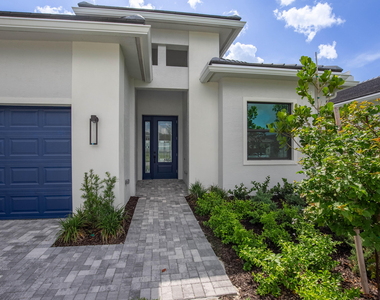 5576 Captiva Lane - Photo Thumbnail 3