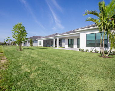 5576 Captiva Lane - Photo Thumbnail 94