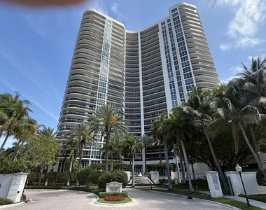 3200 N Ocean Boulevard N - Photo Thumbnail 1