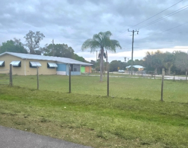 3751 Nw 36th Street - Photo Thumbnail 17