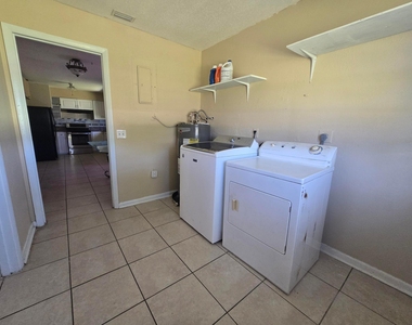 3751 Nw 36th Street - Photo Thumbnail 14