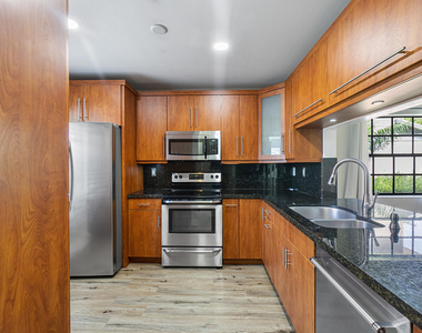 10723 Nw 10th Street - Photo Thumbnail 1