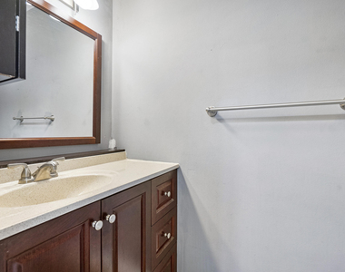 10723 Nw 10th Street - Photo Thumbnail 5