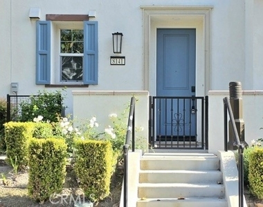8141 Garden Park Street - Photo Thumbnail 2