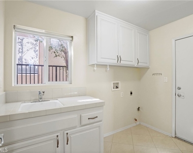 20600 Vercelli Way - Photo Thumbnail 39