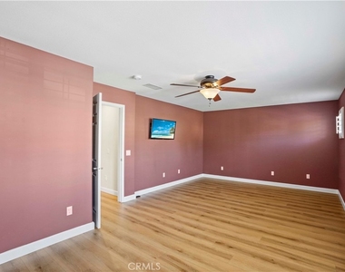 20600 Vercelli Way - Photo Thumbnail 35