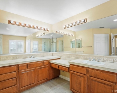 20600 Vercelli Way - Photo Thumbnail 23