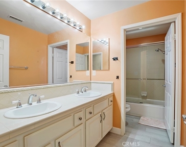 20600 Vercelli Way - Photo Thumbnail 31