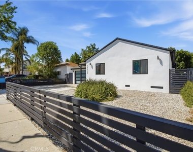 17713 Bullock St - Photo Thumbnail 2