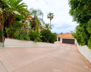 21545 Arcos - Photo Thumbnail 53