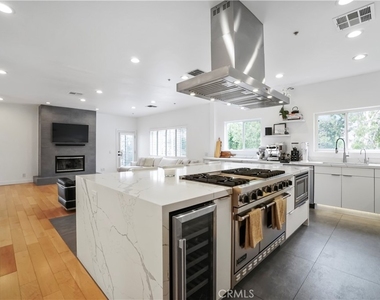 21545 Arcos - Photo Thumbnail 5