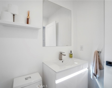 21545 Arcos - Photo Thumbnail 32