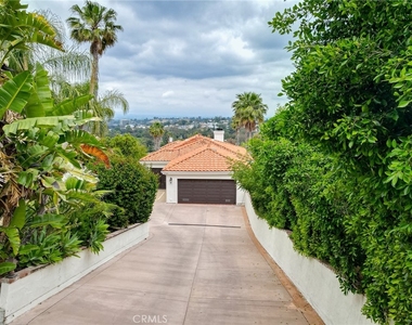 21545 Arcos - Photo Thumbnail 44