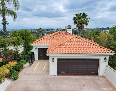 21545 Arcos - Photo Thumbnail 47