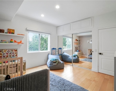 21545 Arcos - Photo Thumbnail 30
