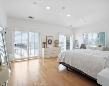 21545 Arcos - Photo Thumbnail 13