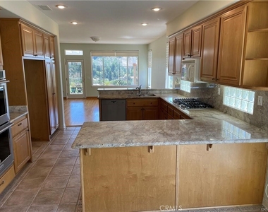 11736 Mariposa Bay Lane - Photo Thumbnail 4