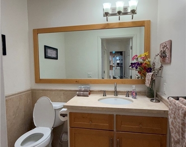 5855 Shirley Avenue - Photo Thumbnail 9